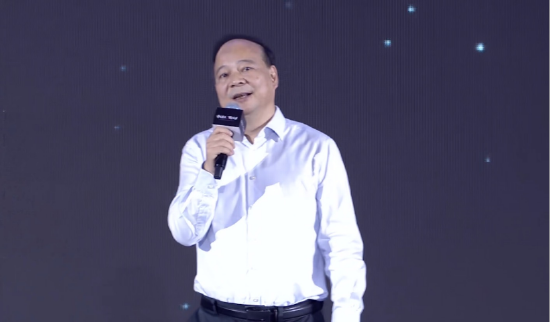 曾毓群：未来不零碳的电池将被时代淘汰